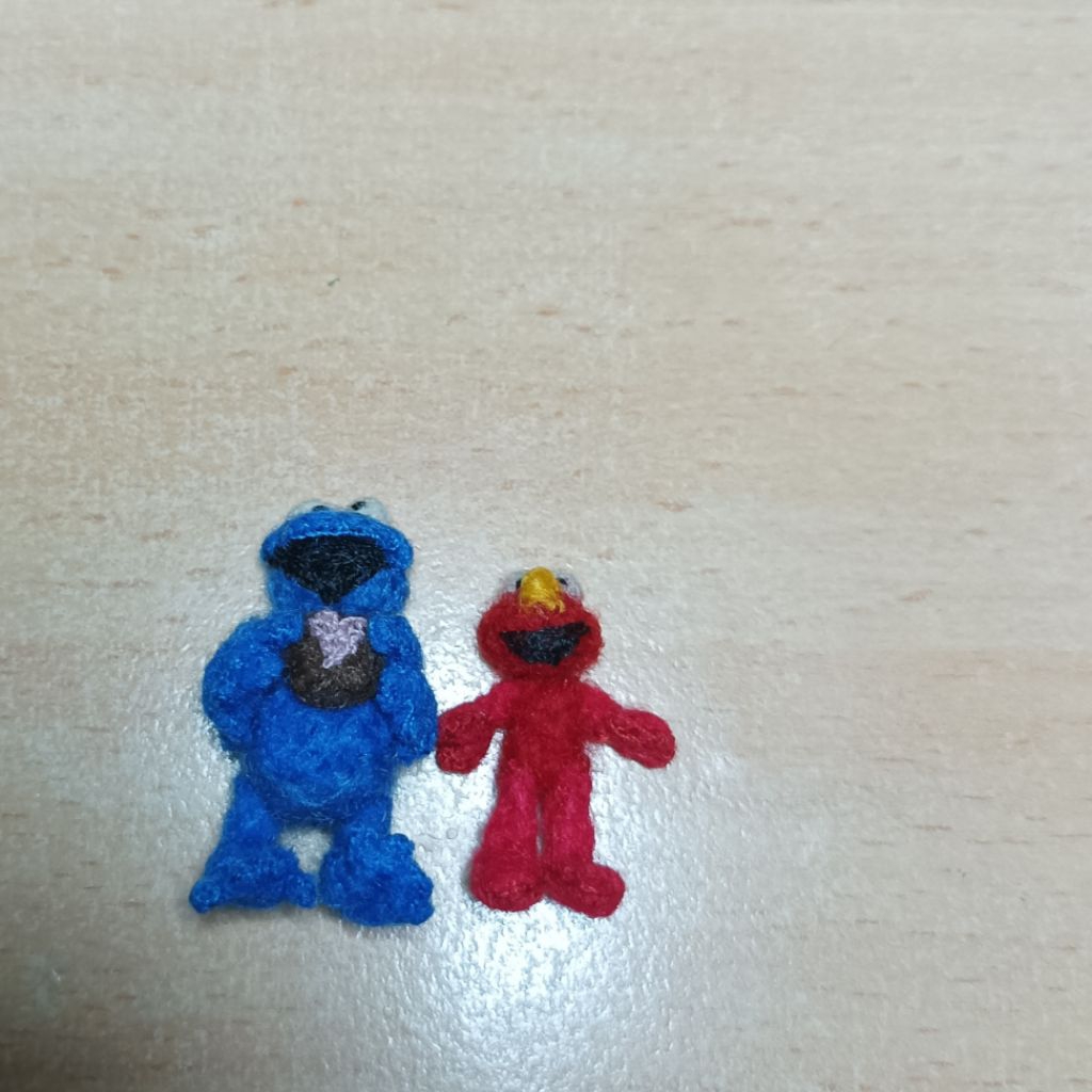 elmo sesame street miniature mini figure
