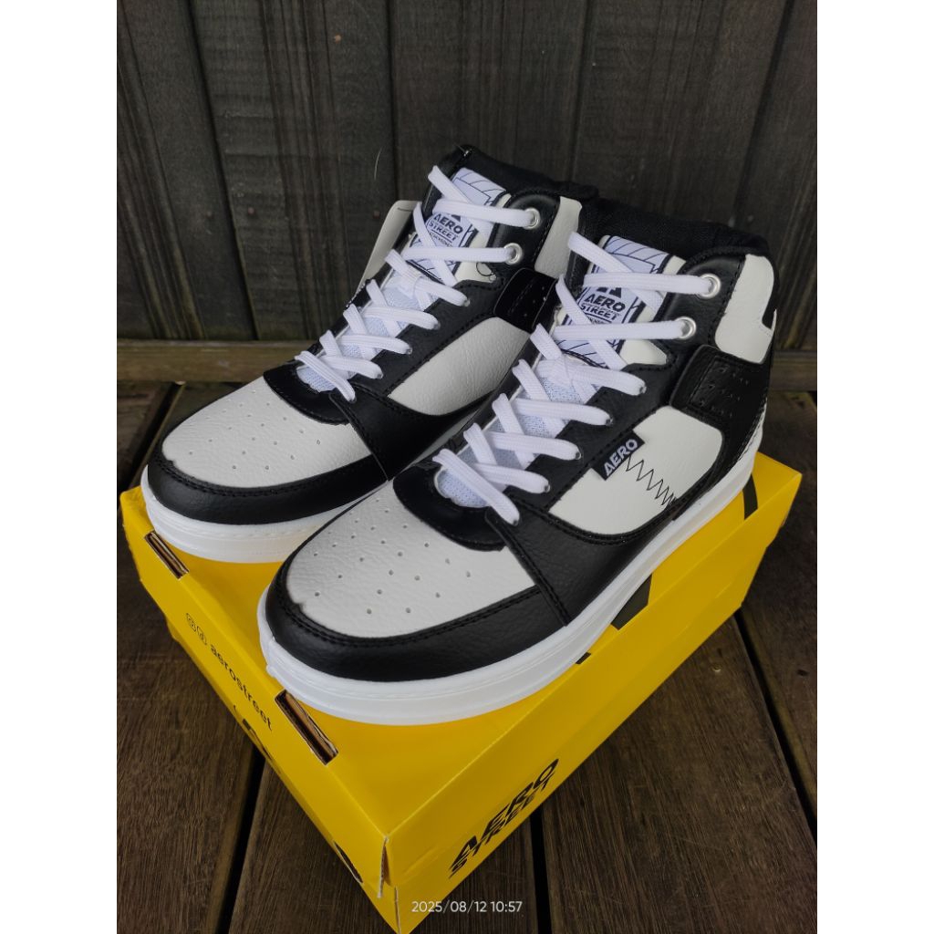 Aerostreet Hoops High 2.0 Putih Hitam Putih