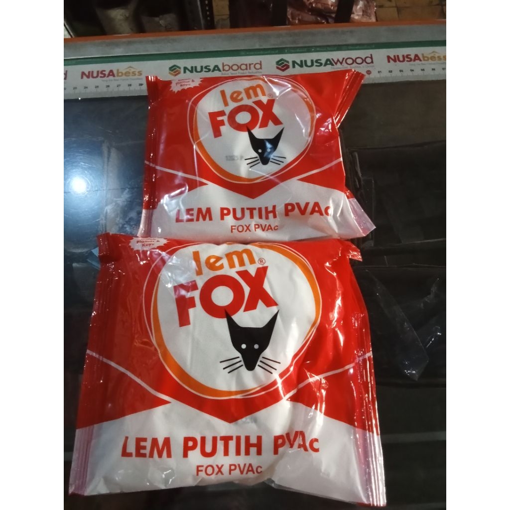 

lem fox putih 400gr