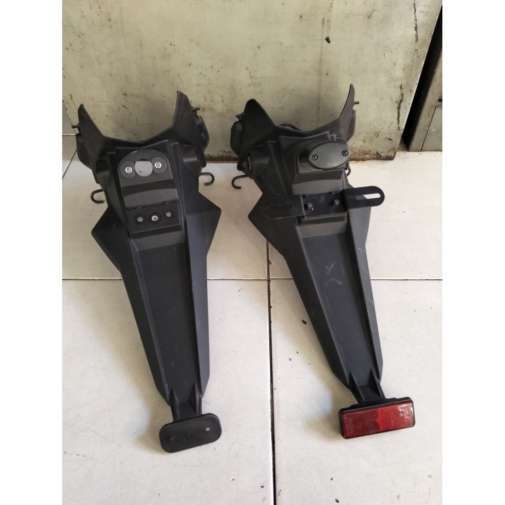 slebor spakbor belakang Kawasaki ninja 250 karbu old original