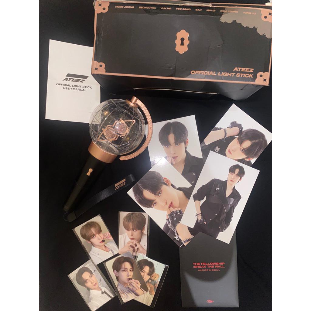 [BOOKED] ATEEZ LIGHTSTICK VER 1 BUNDLE