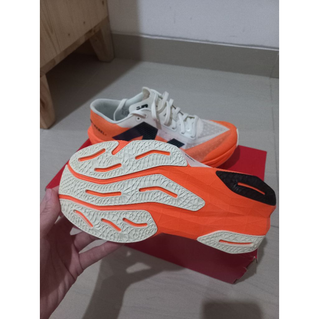 New Balance Rebel V4 Women's Running Shoes - Orange/White US 6.5