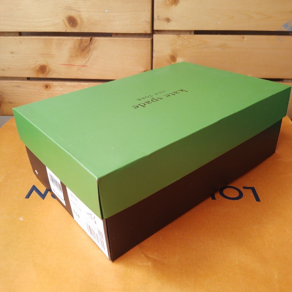 KARDUS KOTAK DUS BOX SHOES SEPATU ORIGINAL KATE SPADE NEW YORK OKE