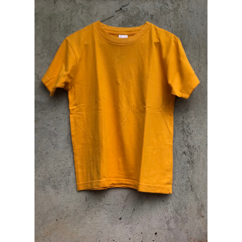 Kaos crop kuning kunyit