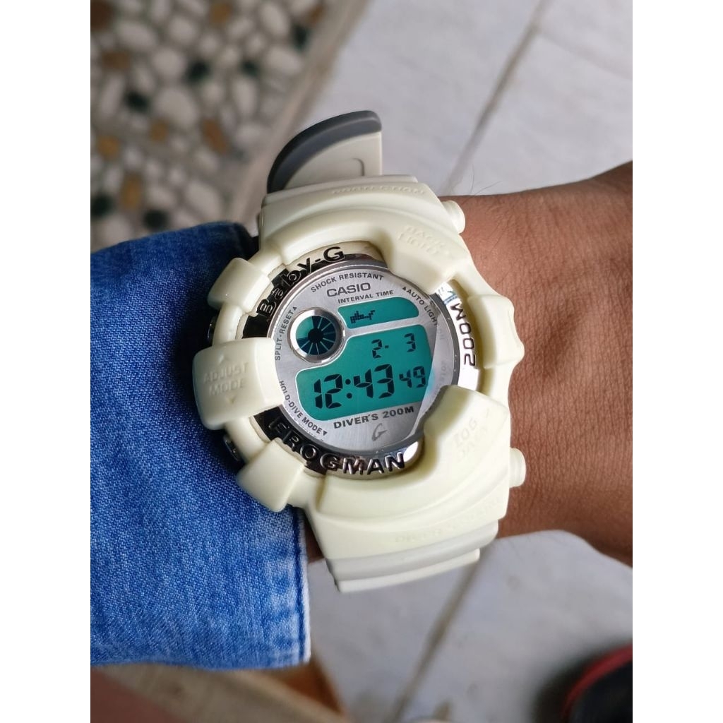 GSHOCK DWX 100