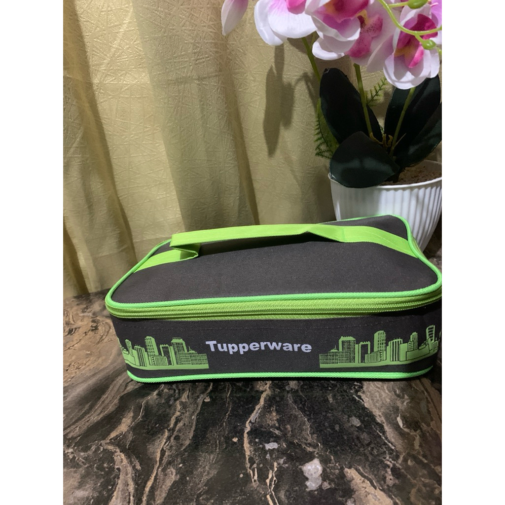 TAS BEKAL TUPPERWARE