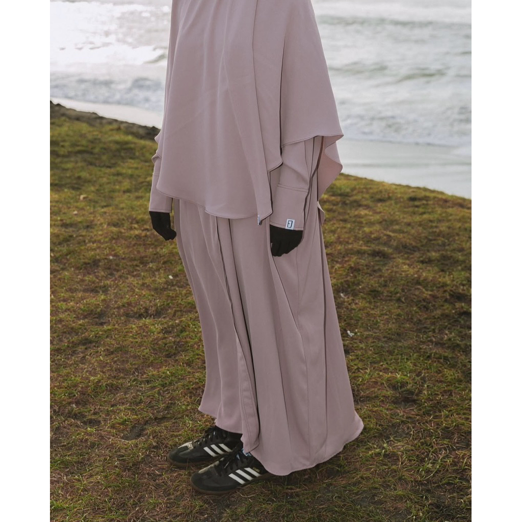 Kemejabaya Elmadina Fawn Miqot