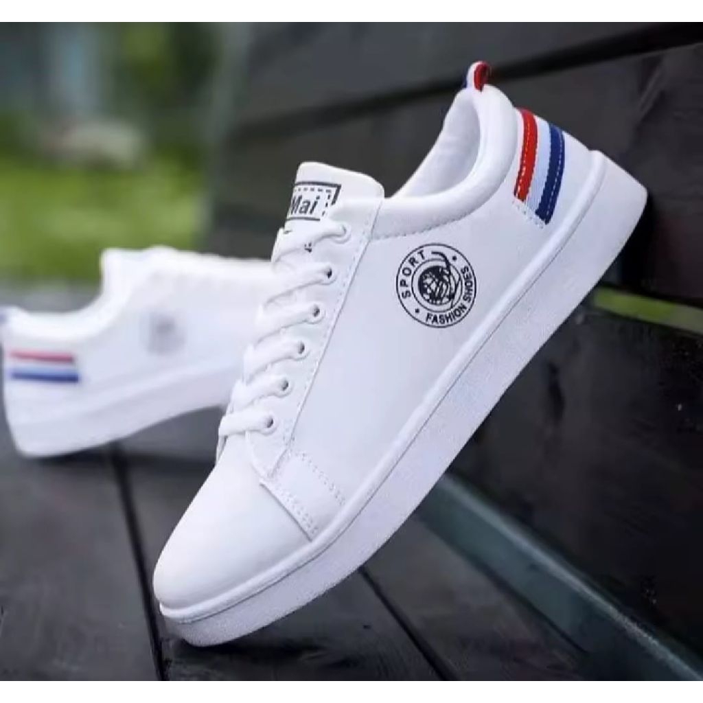 sepatu sport putih fashion shoes wanita pria/ sepatu korean kekinian