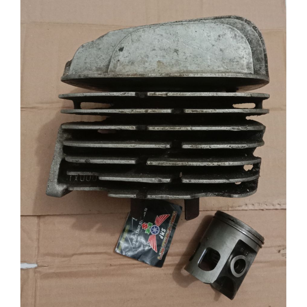 Block Head Yamaha DT100 original sudah OB anggap bahan.