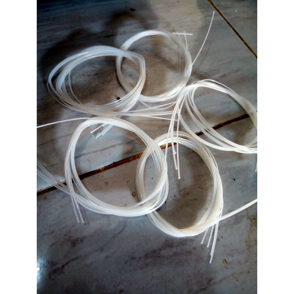 Senar Ukulele warna putih /senar ukulele original/Senar ukulele murah