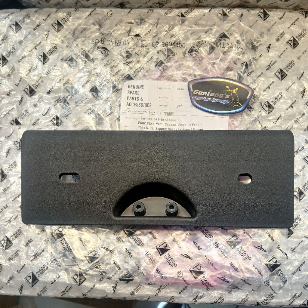 Dudukan Plat Nomor Depan Vespa LX 125 - 150 2V 3V iGet Vespa S 125 iGet Facelift Original