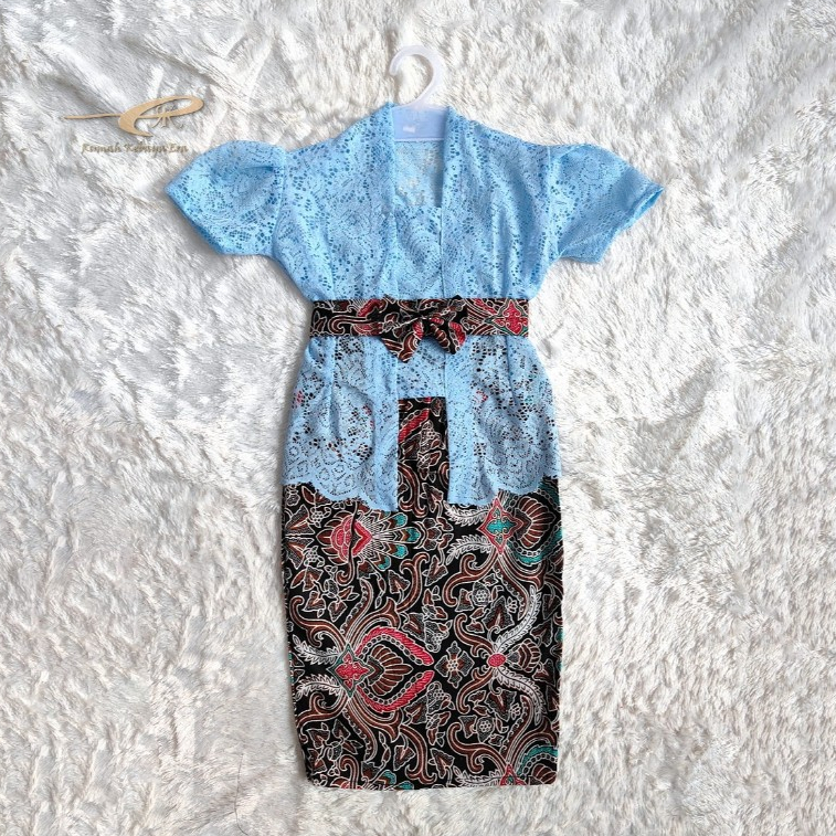 Setelan Kebaya Anak TANPA LAPISAN FURING Lengan Pendek + Rok Batik Panjang | Kids Fashion Bali Premi