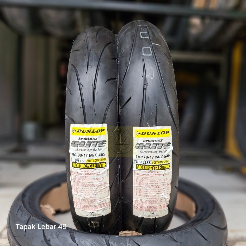 Ban DUNLOP Sportmax Q-Lite PAKET 90.80.17 dan 110.70.17 Ring 17 Tubeless Soft Compound untuk Balap L