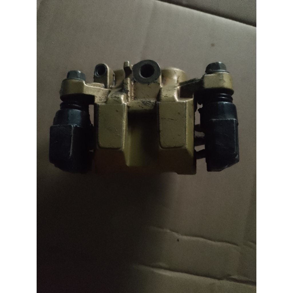 kaliper rem depan Yamaha Jupiter Z PNP Vega R lama original