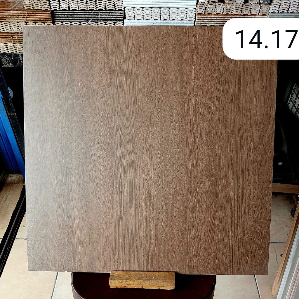 Keramik Catting 60x60 motip kayu matte