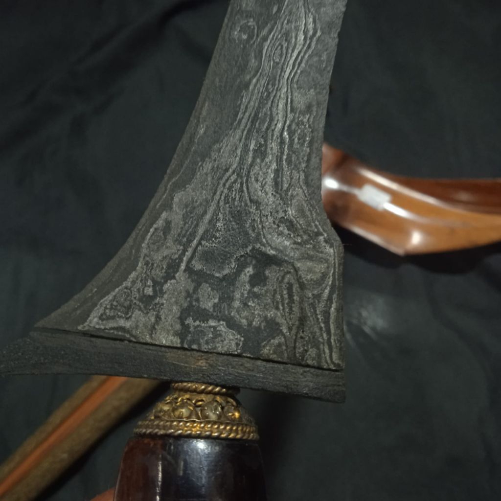 KRS lurus Tilam Upih Pamor wos wutah