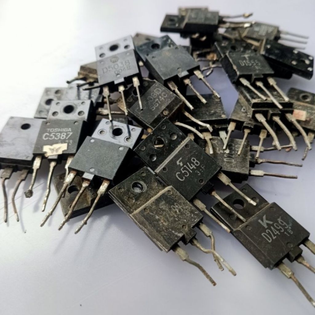 TR HORISONTAL KAKI PANJANG COPOTAN DARI TV ORI