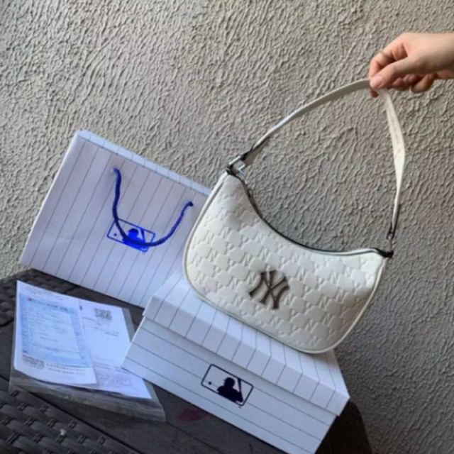 TAS Wanita(mlb)embos free paperbag+free box kualitas vip plantinum
