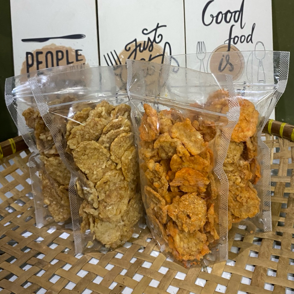 

Keripik Tempe KrasKres Original & Balado 100gram Camilan Renyah Gurih Pedas Manis Praktis Untuk Waktu Santai Belajar Kerja Snack Harian Oleh-Oleh Keluarg