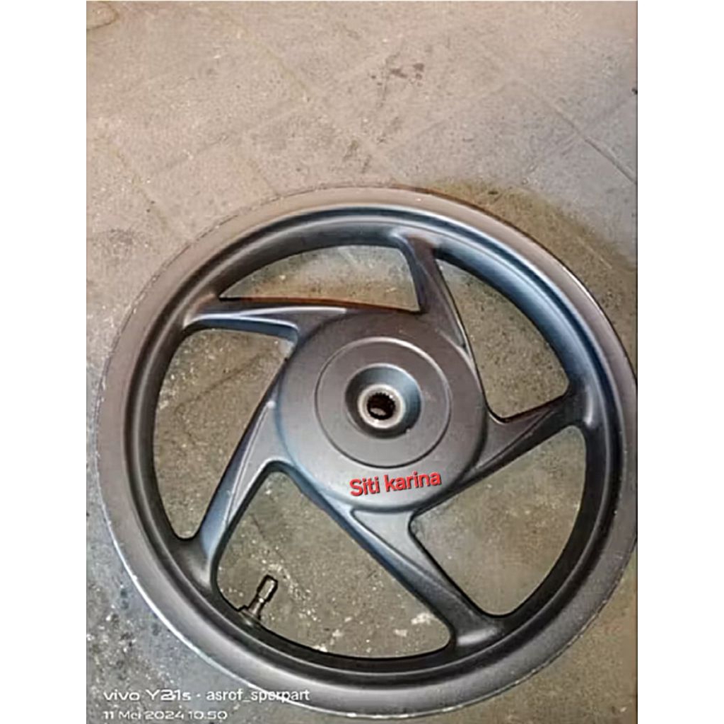 Velg pelek blakang honda matic copotan ori.beat Scoopy vario 110 spacy