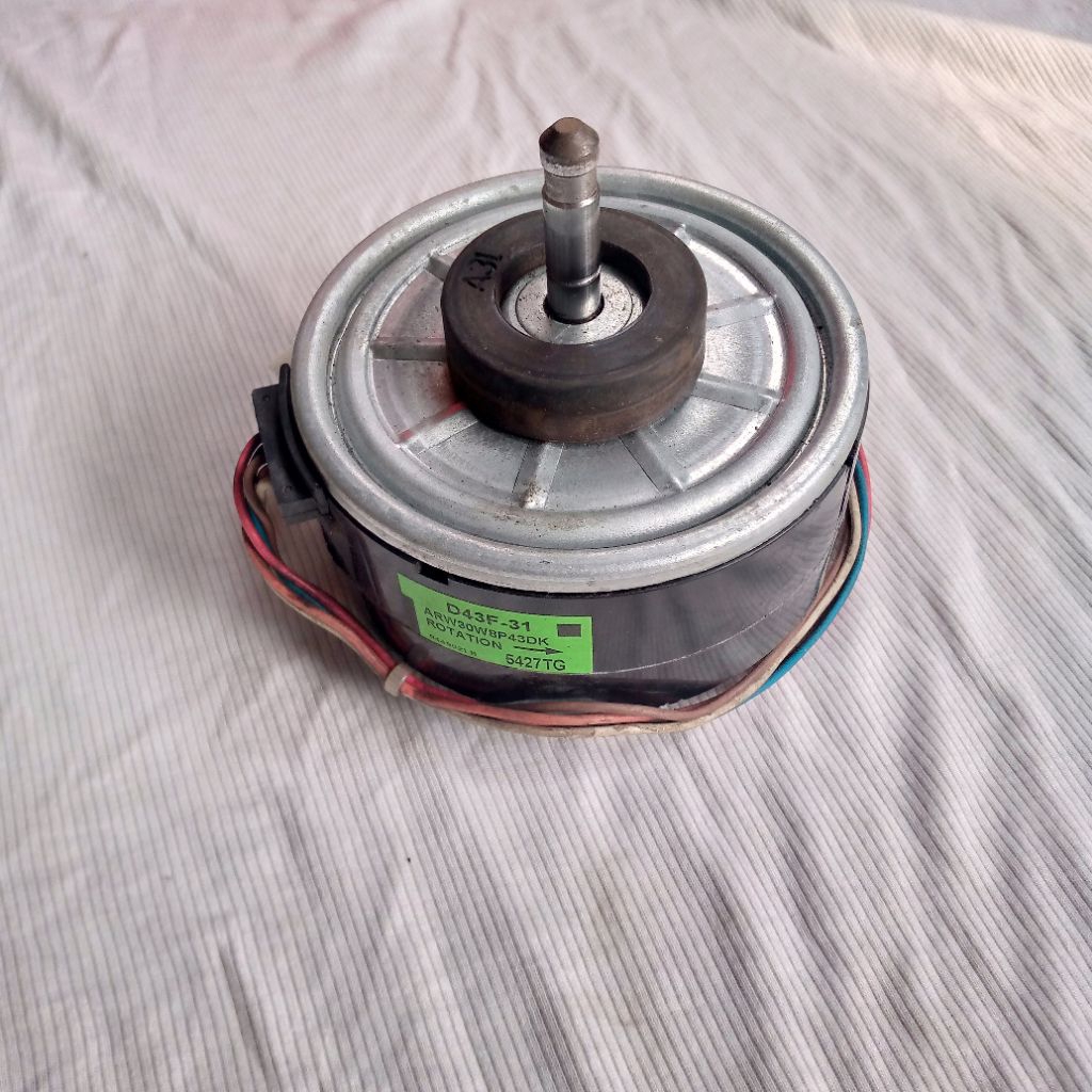 Dinamo Fan Motor Daikin Dinamo Blower indor AC Daikin Inverter 2PK