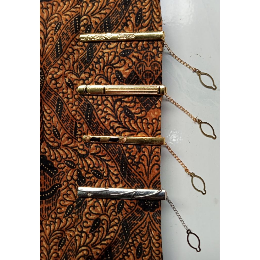 Jepit Jarik Warna Emas/Penjepit Dasi Gold Variasi-Silver/Tie Clip/Jepitan Wiron Jarik/Aksesoris Busa