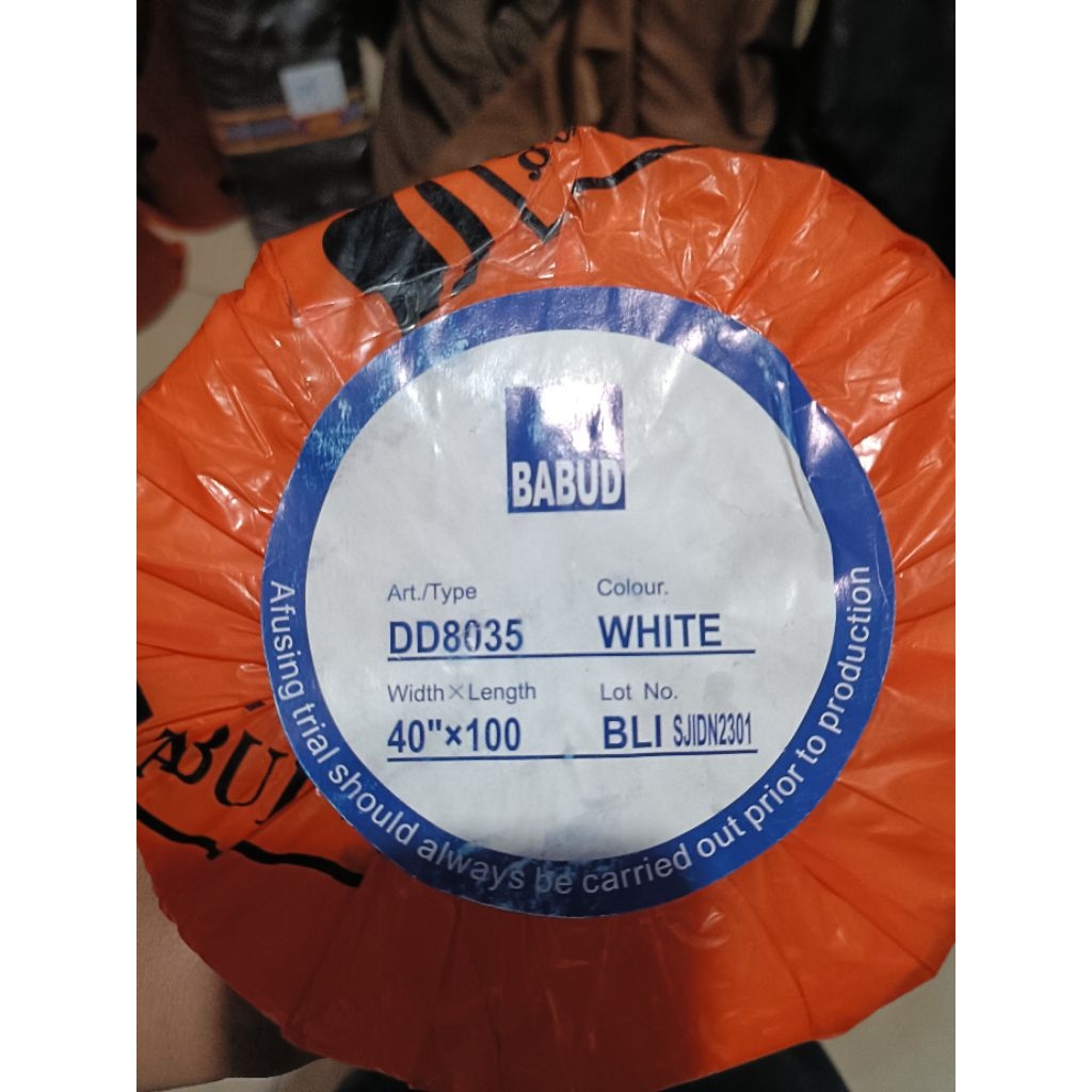 kain lem Kodok 8035 babud per rol