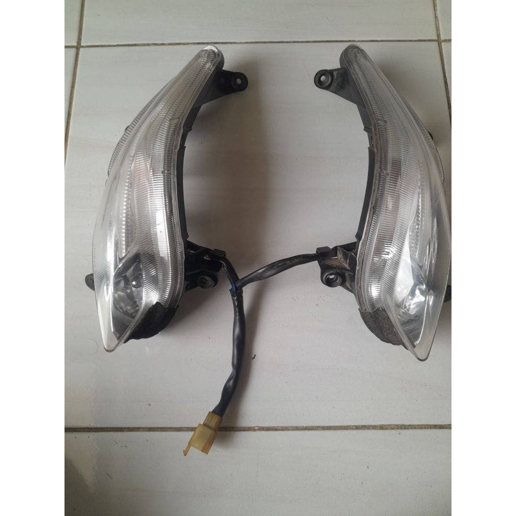 lampu sen/riting depan jupiter z1 original