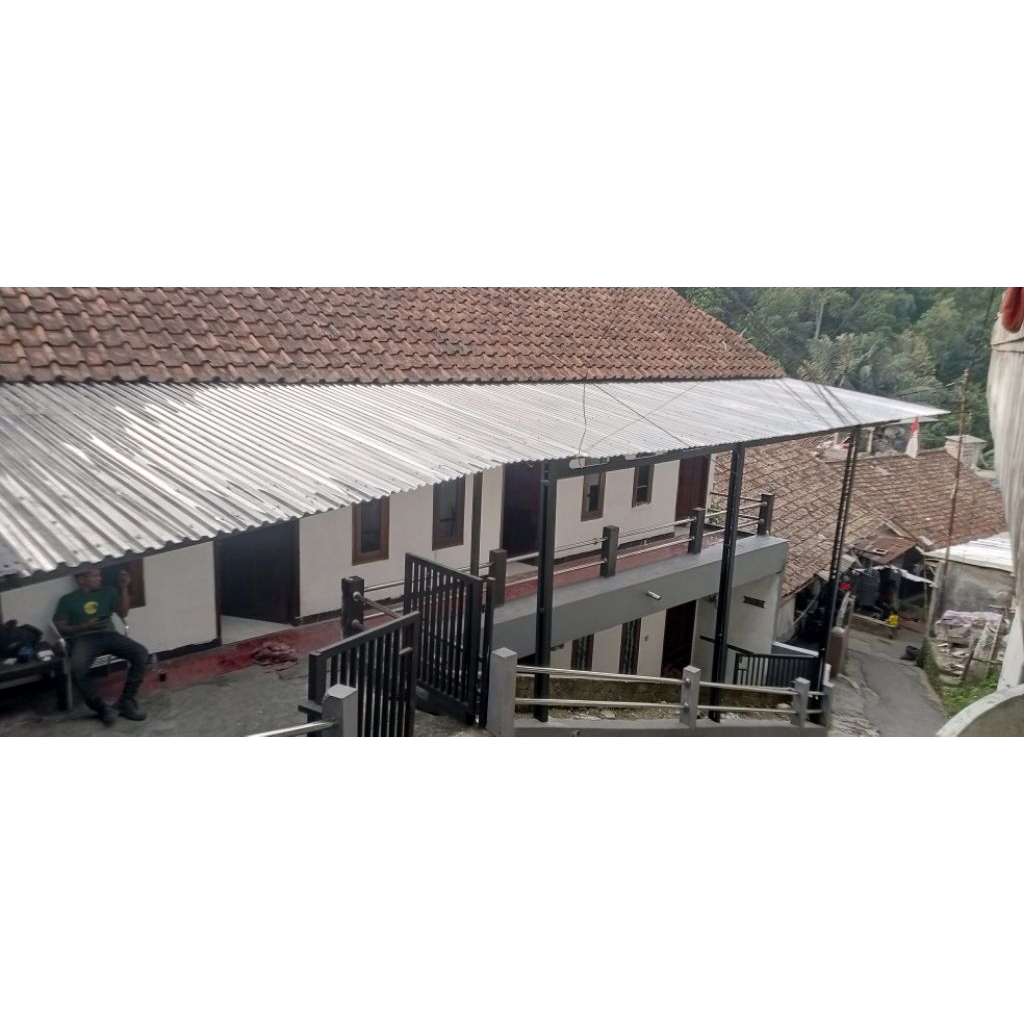 kanopi Baja Ringan atap solartuff