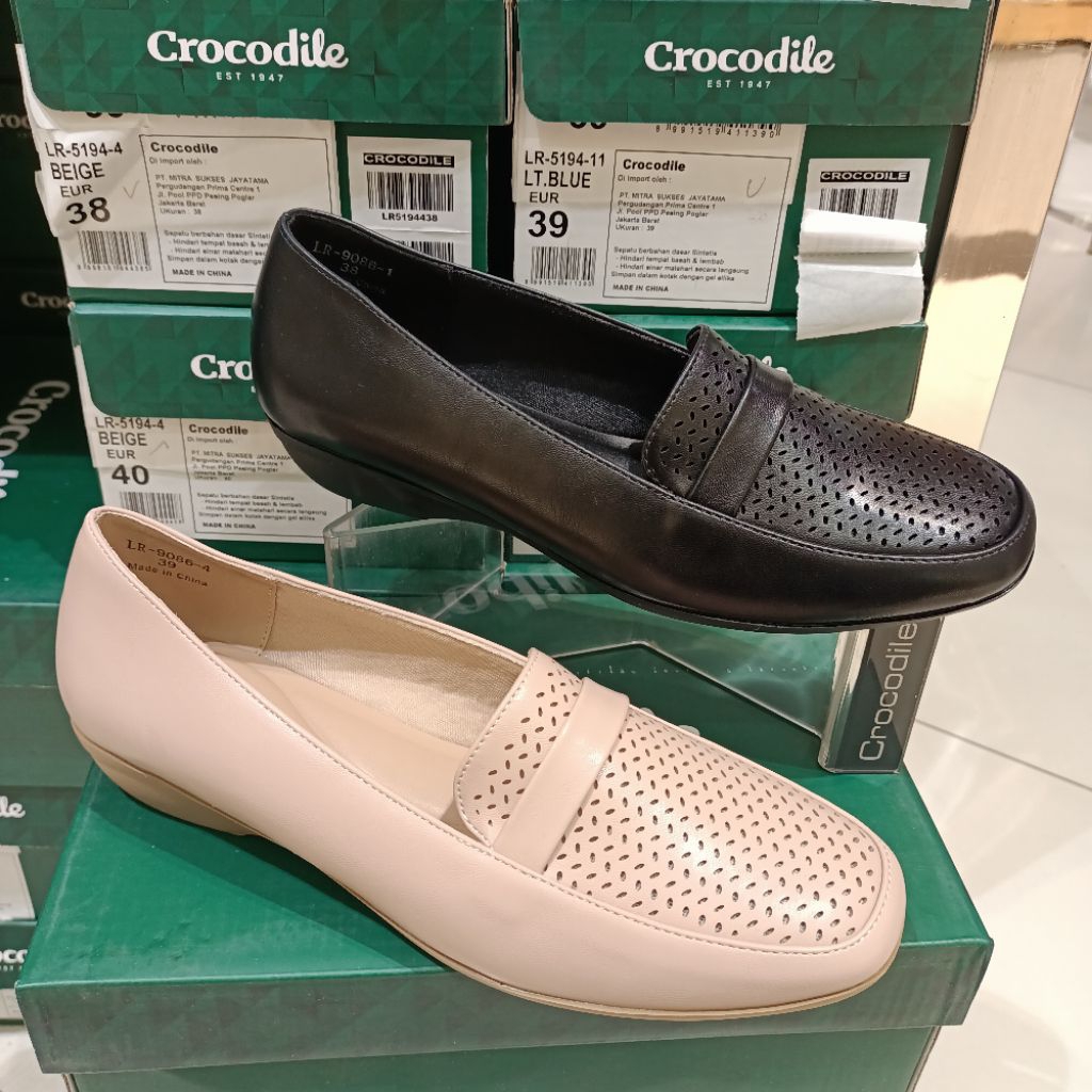 sepatu wanita loafer CROCODILE original matahari