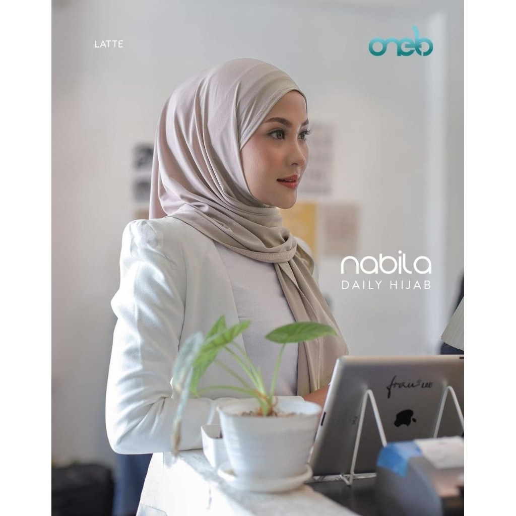 Nabila daily hijab by oneto tali dalam | hijab daily | hijab segitiga instan | segitiga instan | hij
