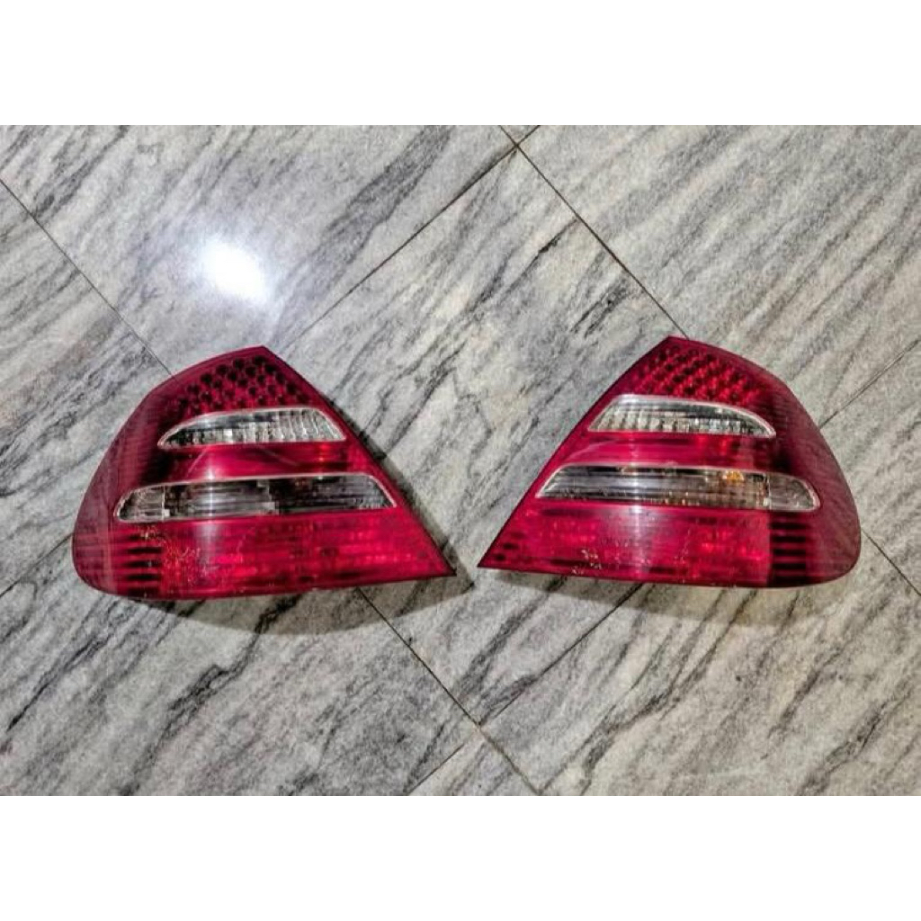 Lampu Mercede Benz W211 Avantgarde original