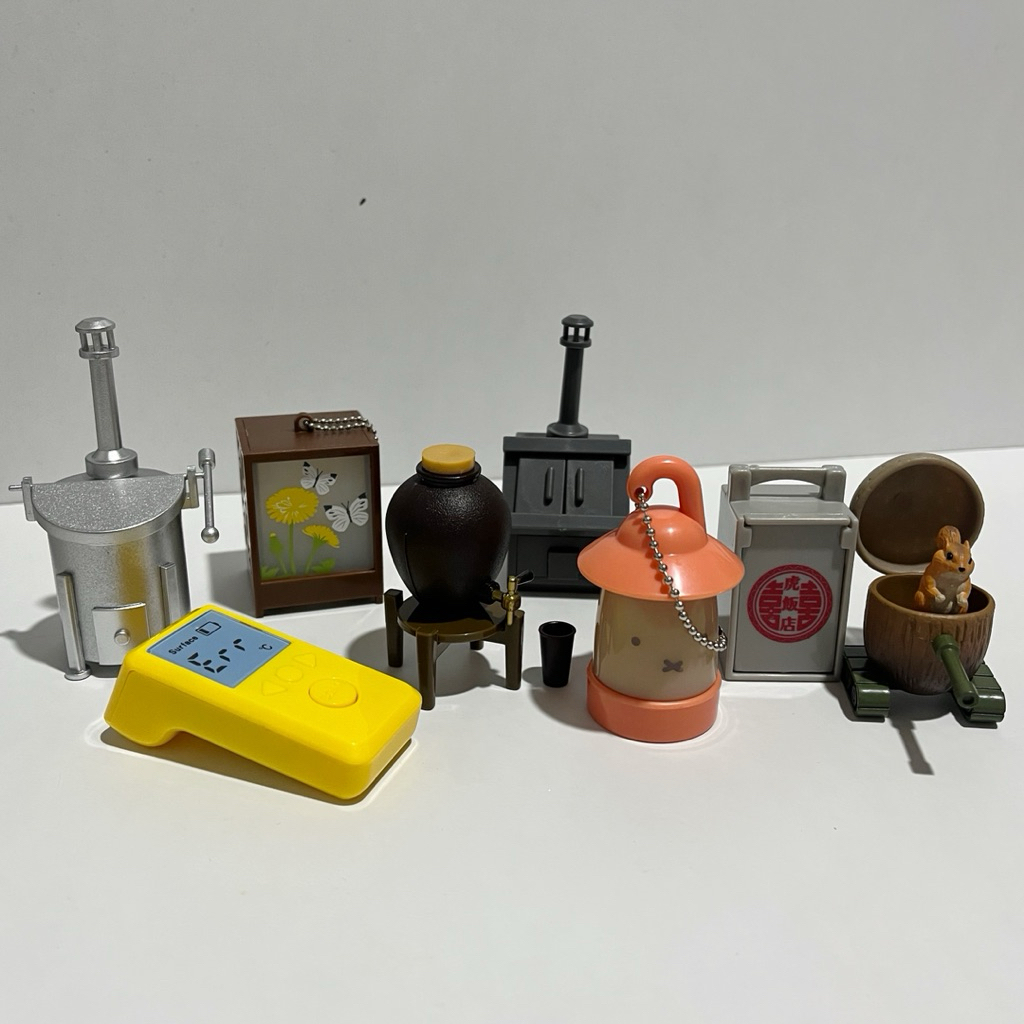 assorted miniature various gashapon gacha trinket figure miniature trinkets mini things tungku api t