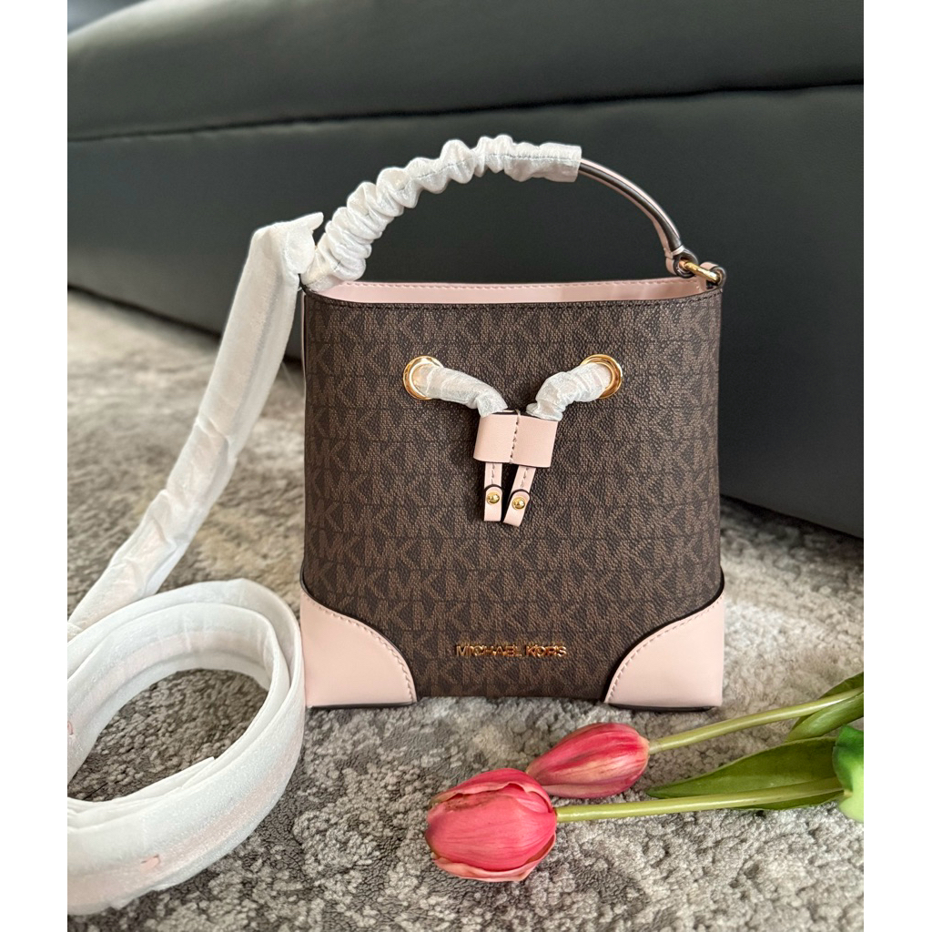 mk mercer bucket bag