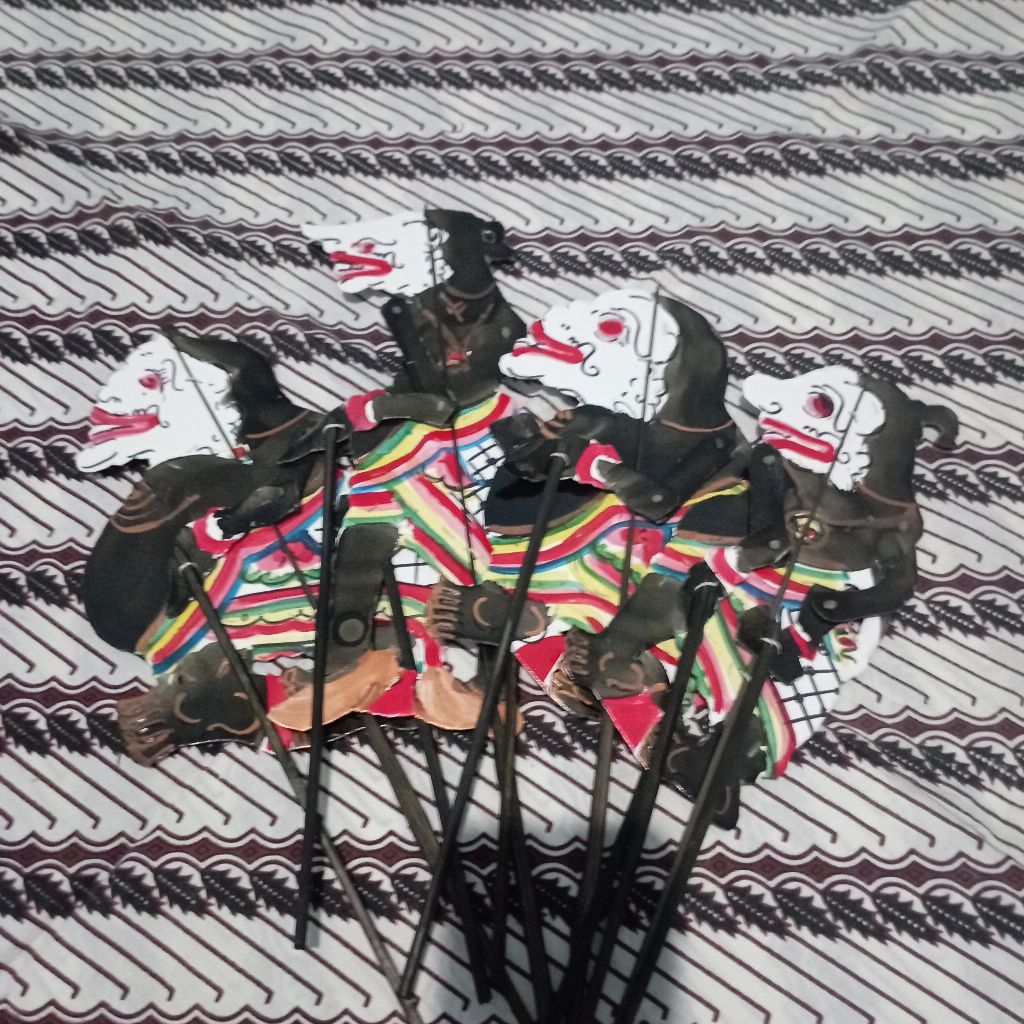 Wayang kertas set punokawan SEMAR GARENG PETRUK BAGONG