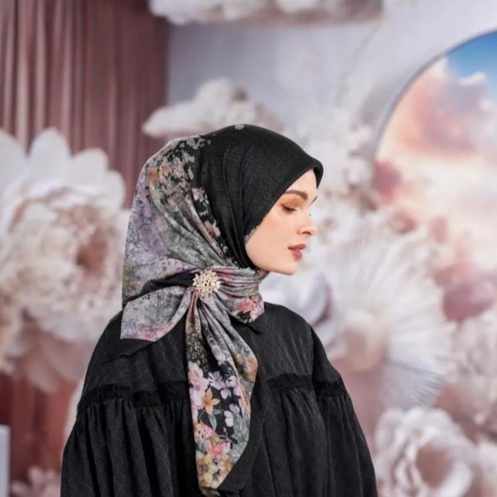 cham de fleur black iris new buttonscarves, liptik ms glow 05