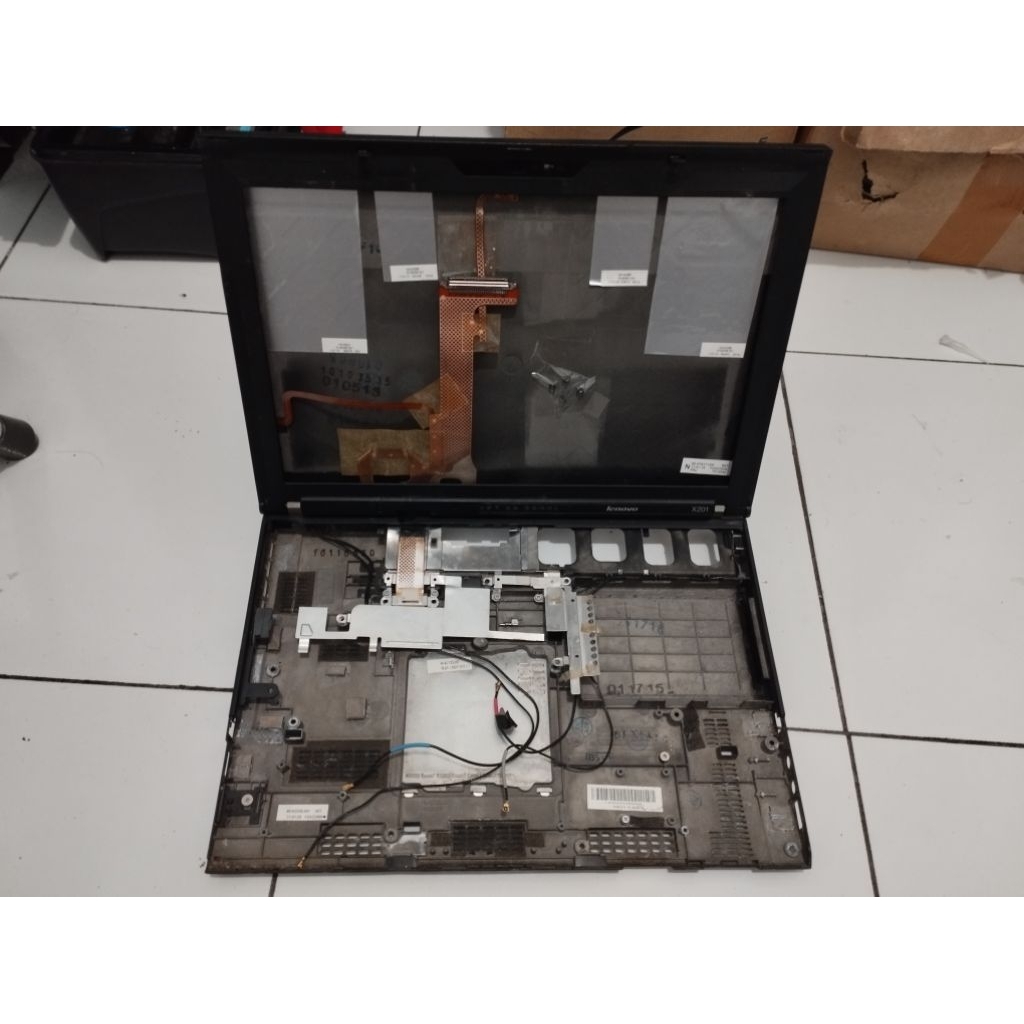 Casing Laptop Lenovo Thinkpad X201