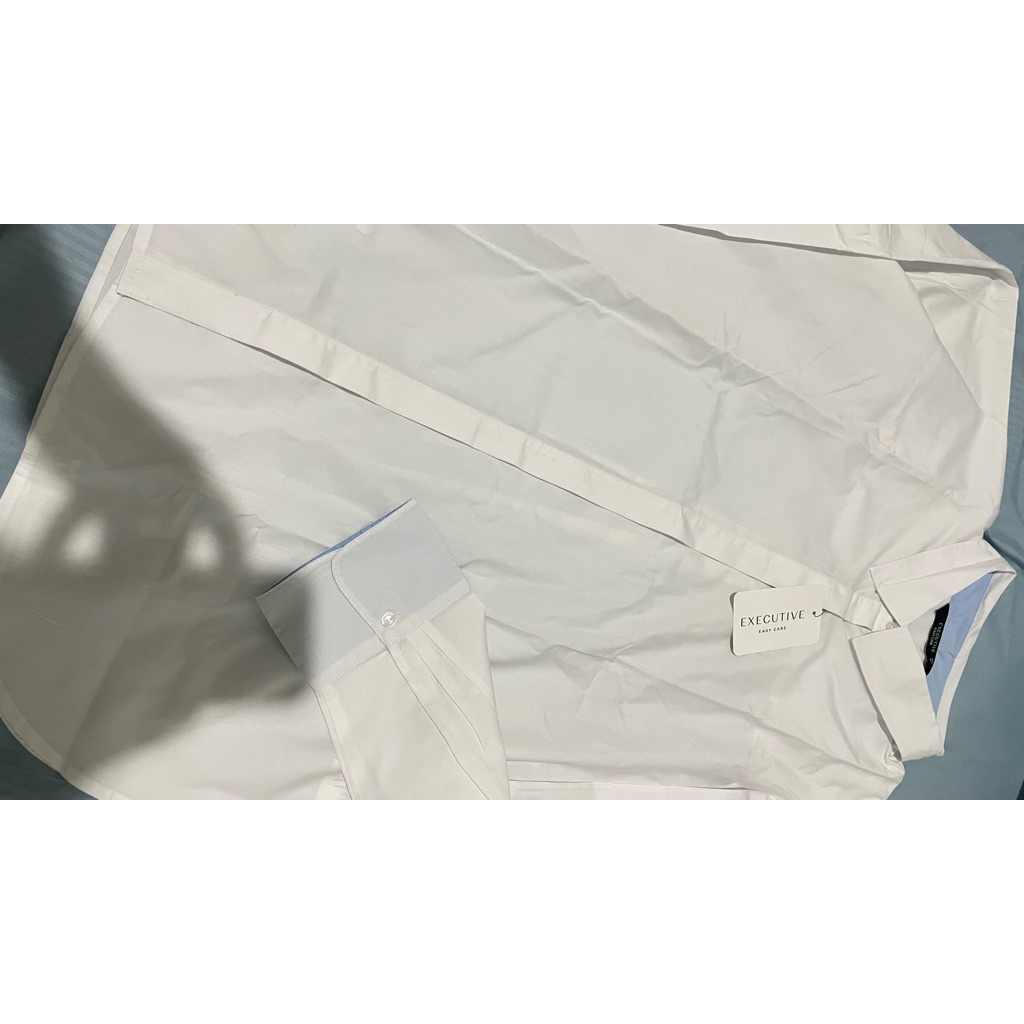 kemeja putih the executive