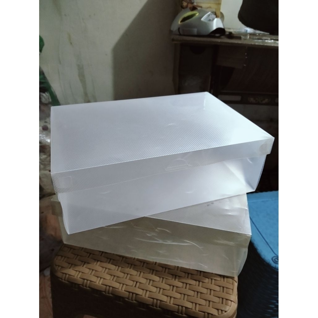 BOX plastik sepatu heels