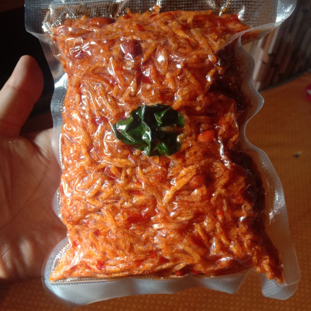 

kentang kering,kentang mustopa,pedas,manis,daun jeruk,halal,praktis di bawa kemana mana