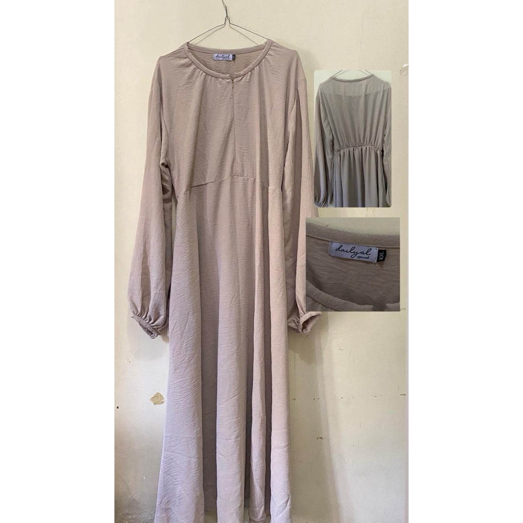 (preloved) gamis/long dress crinkle lengan balon