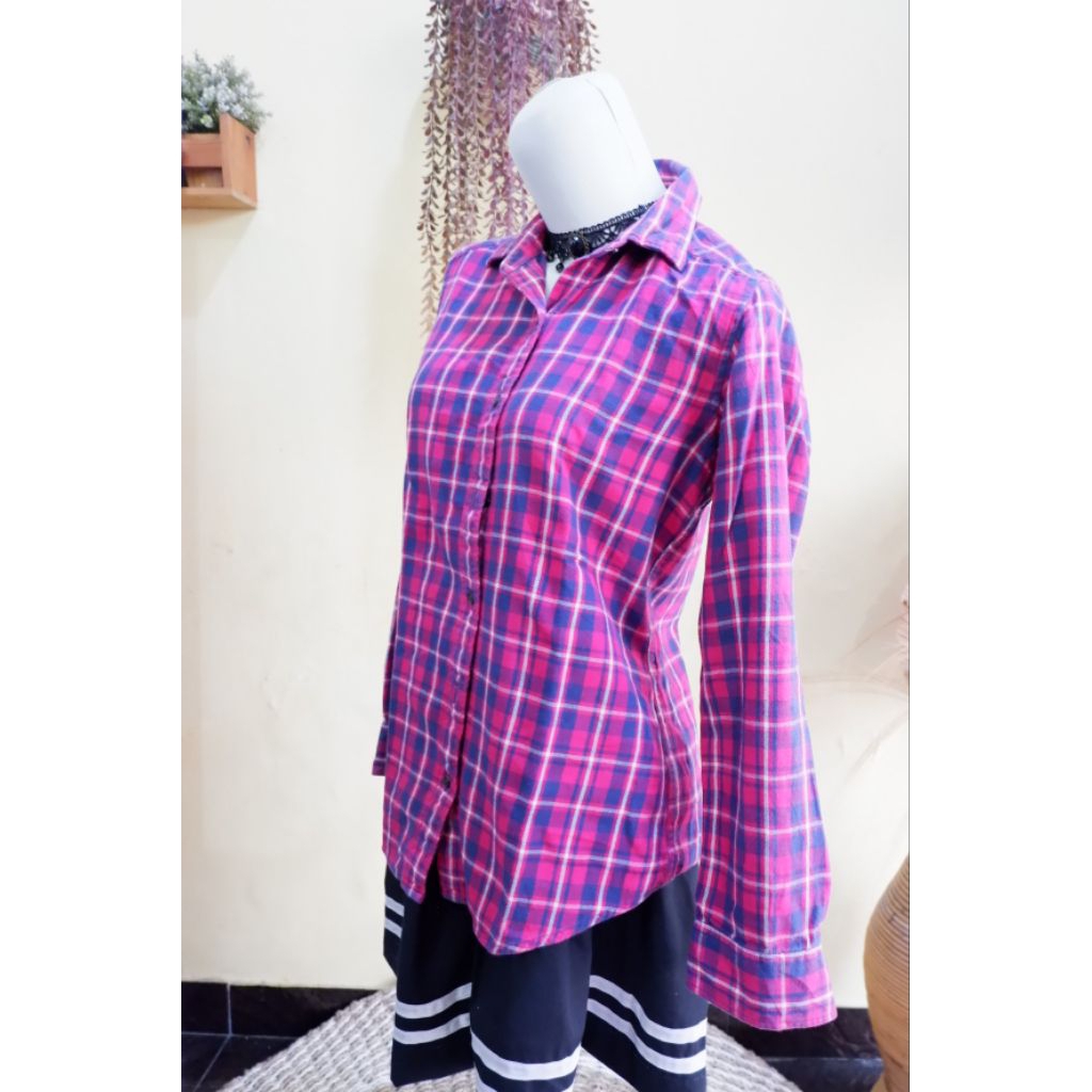 Uniqlo Tartan Kemeja
