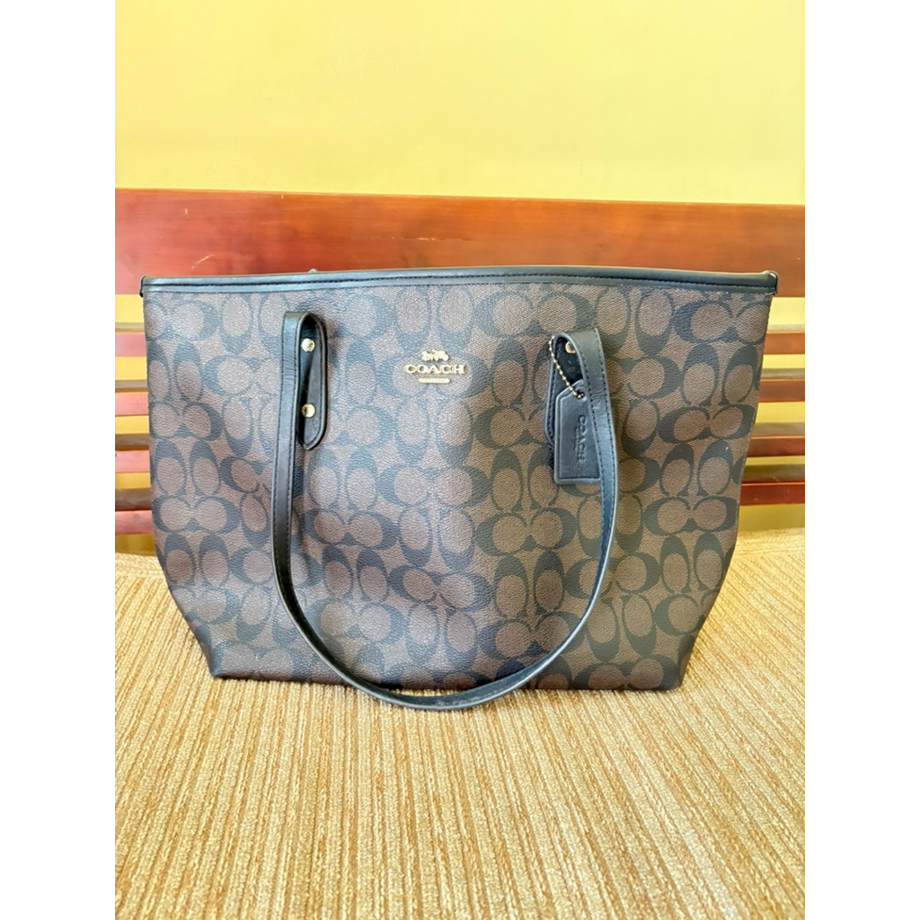 PRELOVED TOTE COACH BAG