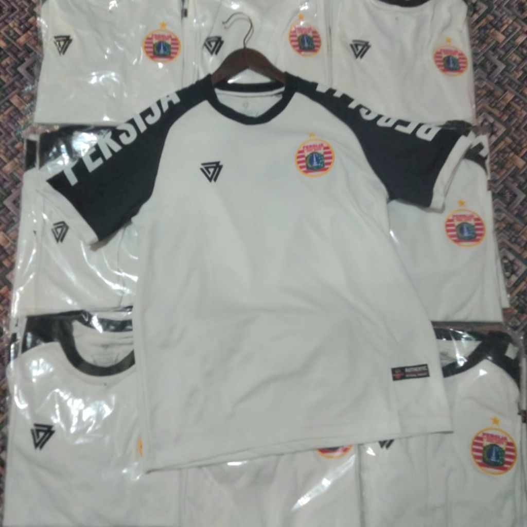 JERSEY PERSIJA TRAINING ORIGINAL 2017