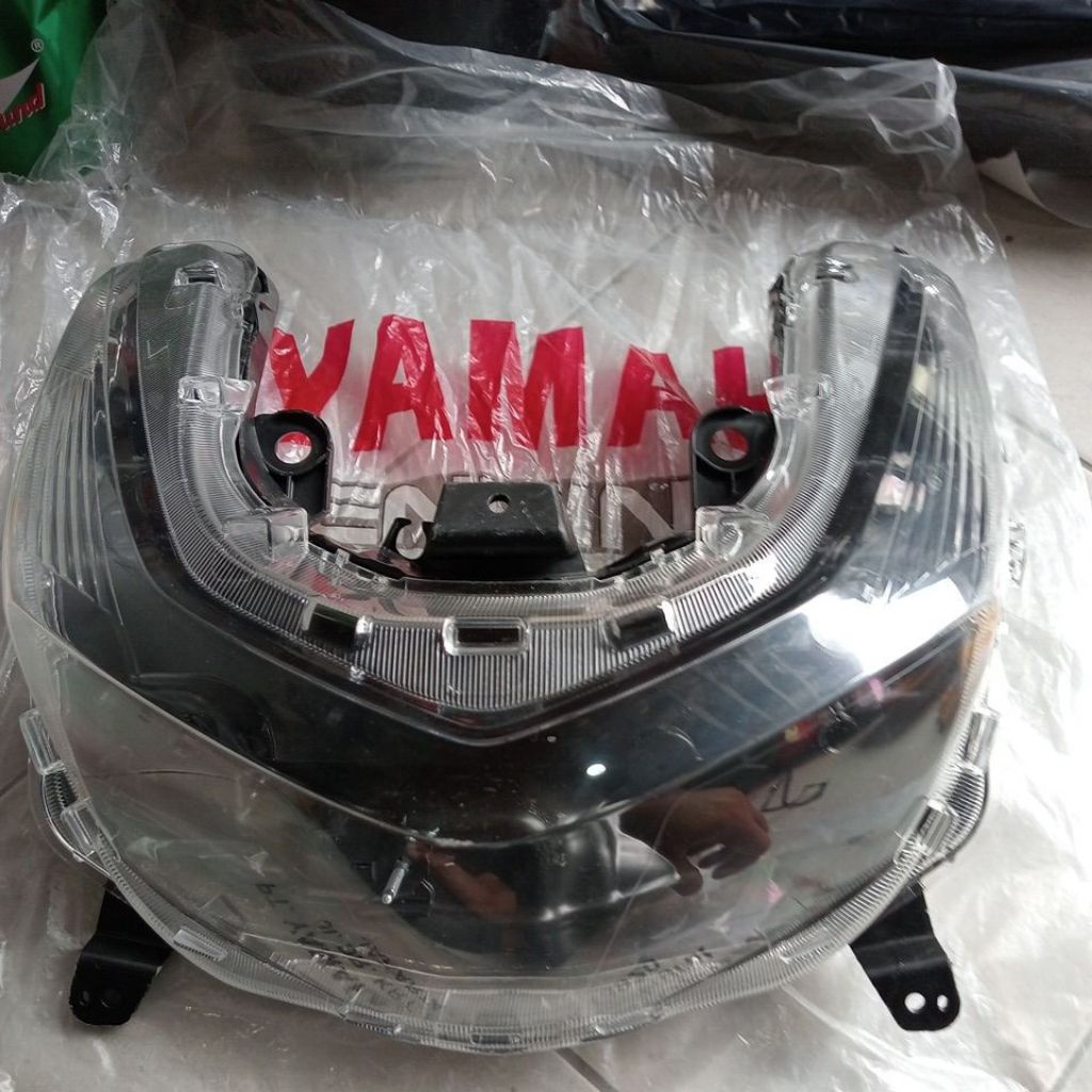 mika lampu depan Freego 125 ori