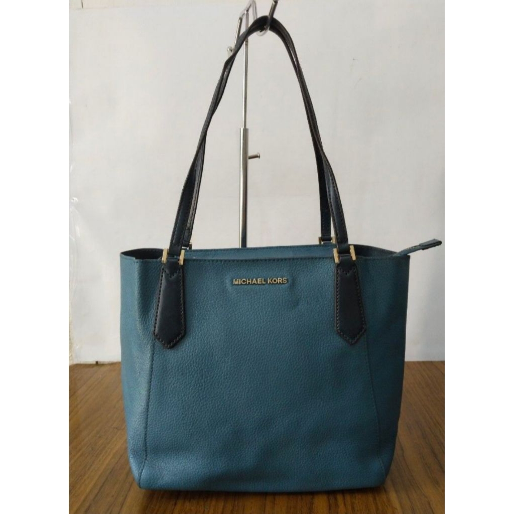 Preloved tas tote wanita Michael Kors