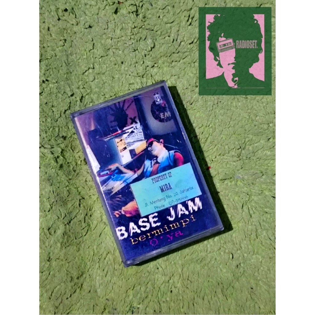 Kaset Pita Base Jam - Bermimpi