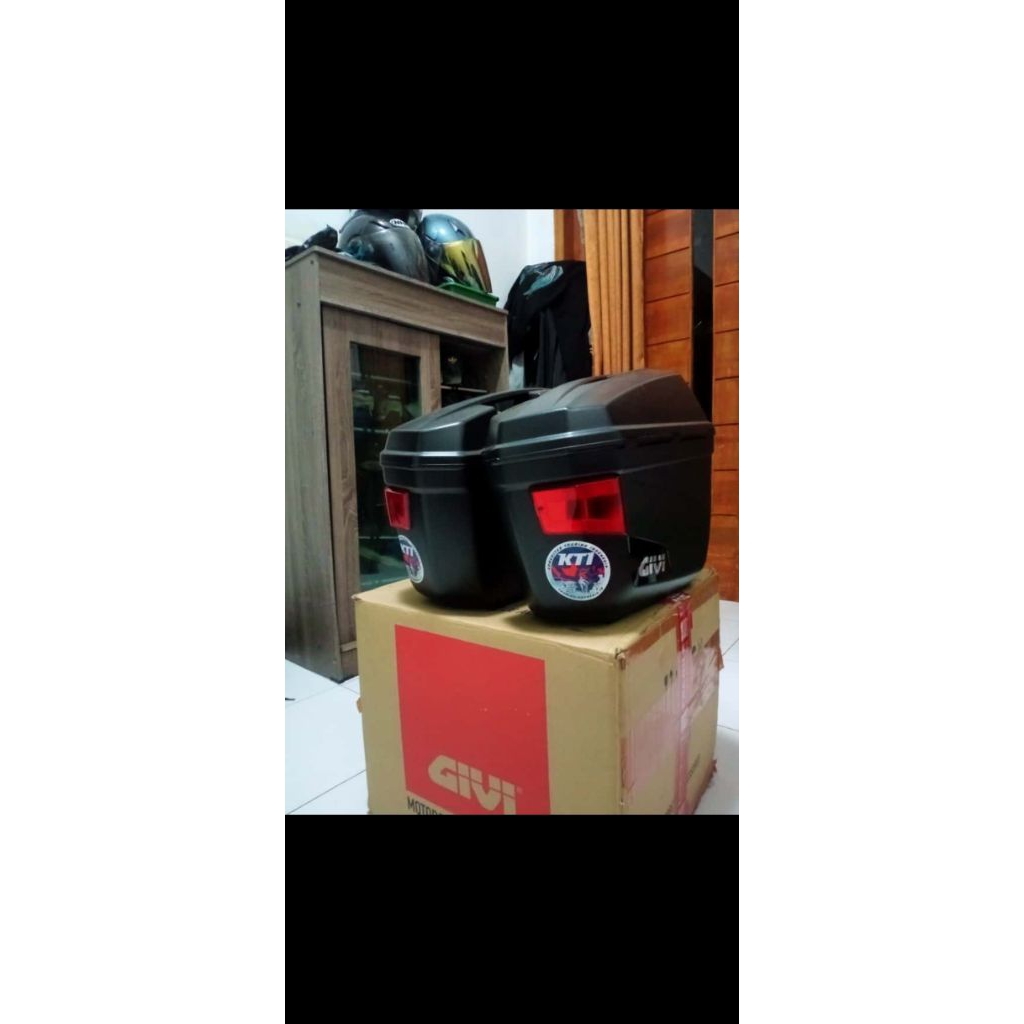 Side box Givi