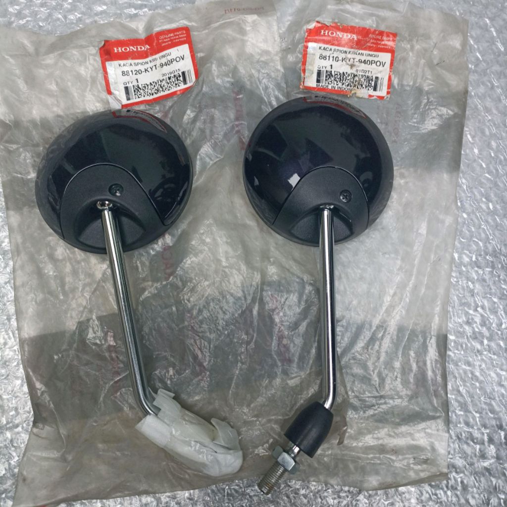 SPION SCOOPY ORI AHM BARU. Kaca Sepion Scoopy Scupy Mirror Original AHM Baru.