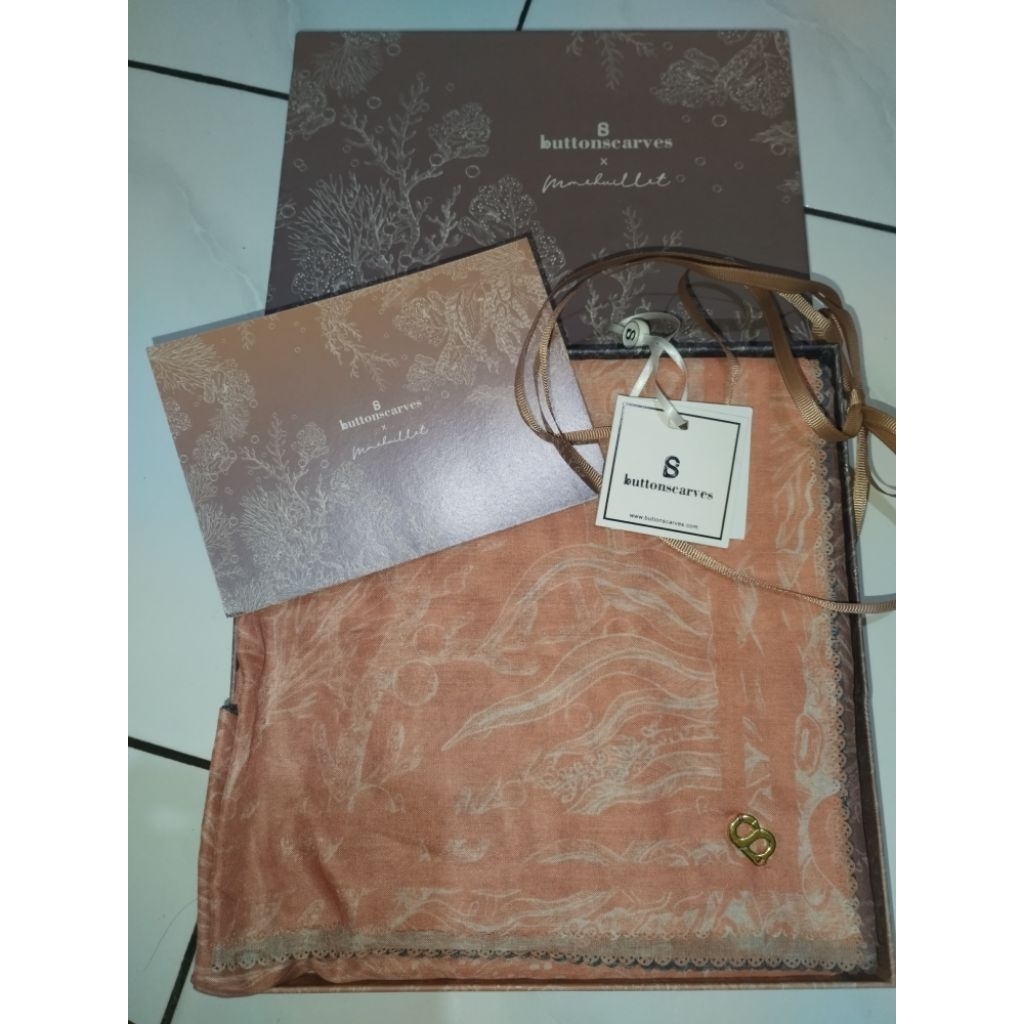 buttonscarves El mar minorca dawn